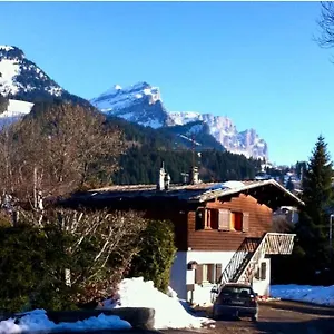 Dans Les Carroz d'Arâches